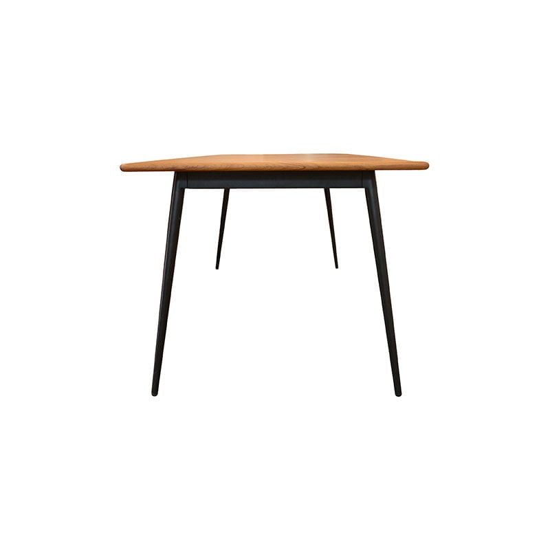 Scandic Dining Table with tappered legs 2